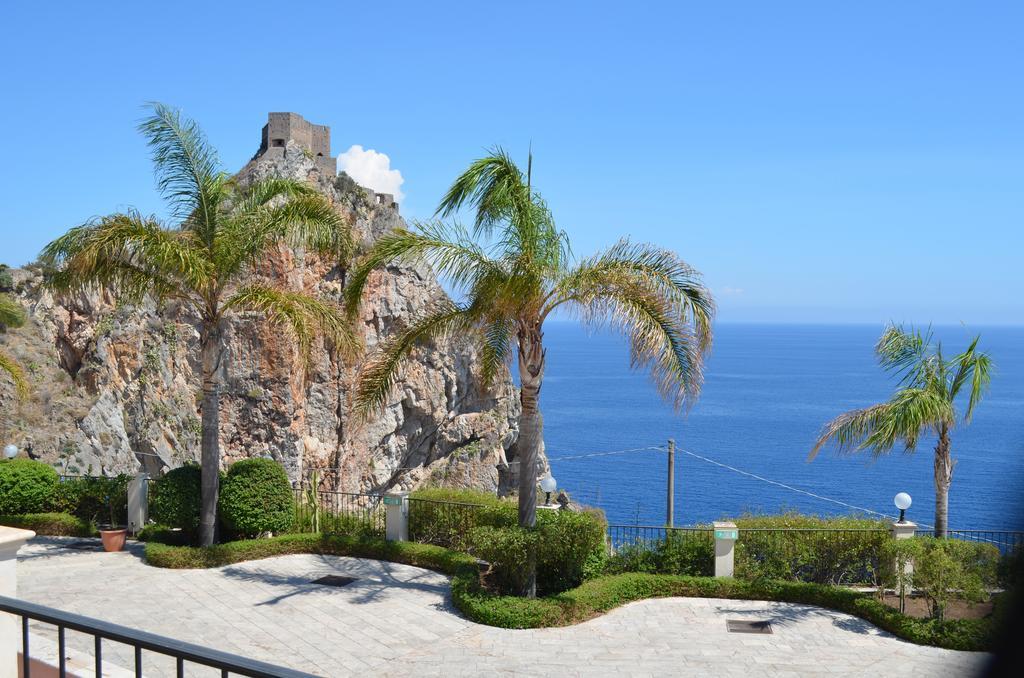 Casa Belvedere SantʼAlessio Siculo Cameră foto